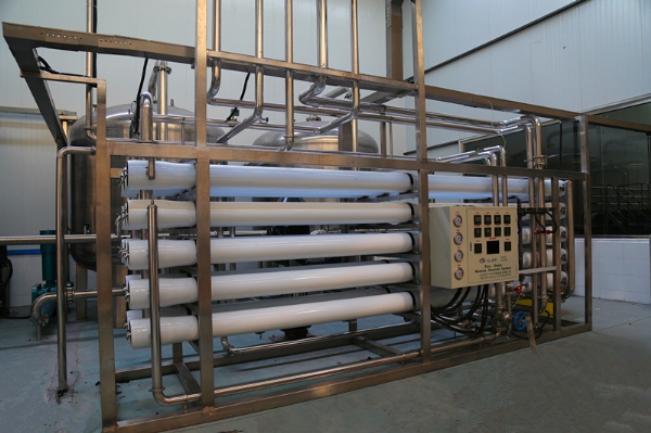 東營50T單級反滲透設備安裝調(diào)試完成